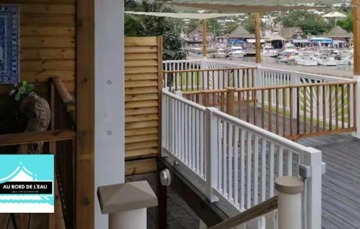 Aparthotel Au Bord De L'Eau Saint-Gilles-les Bains Exteriér fotografie